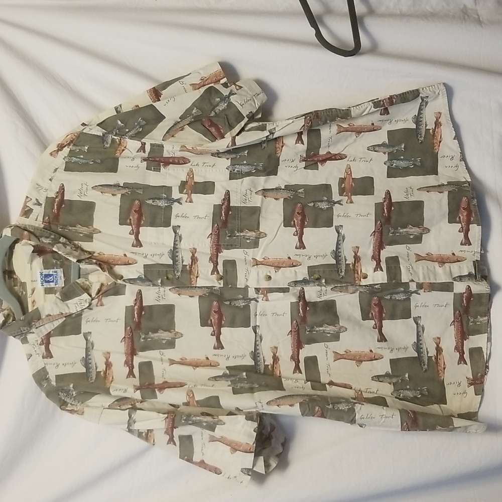 Big Mens Hook & Tackle Outfitters Casual Shirt. Size 2XL. Trout Print